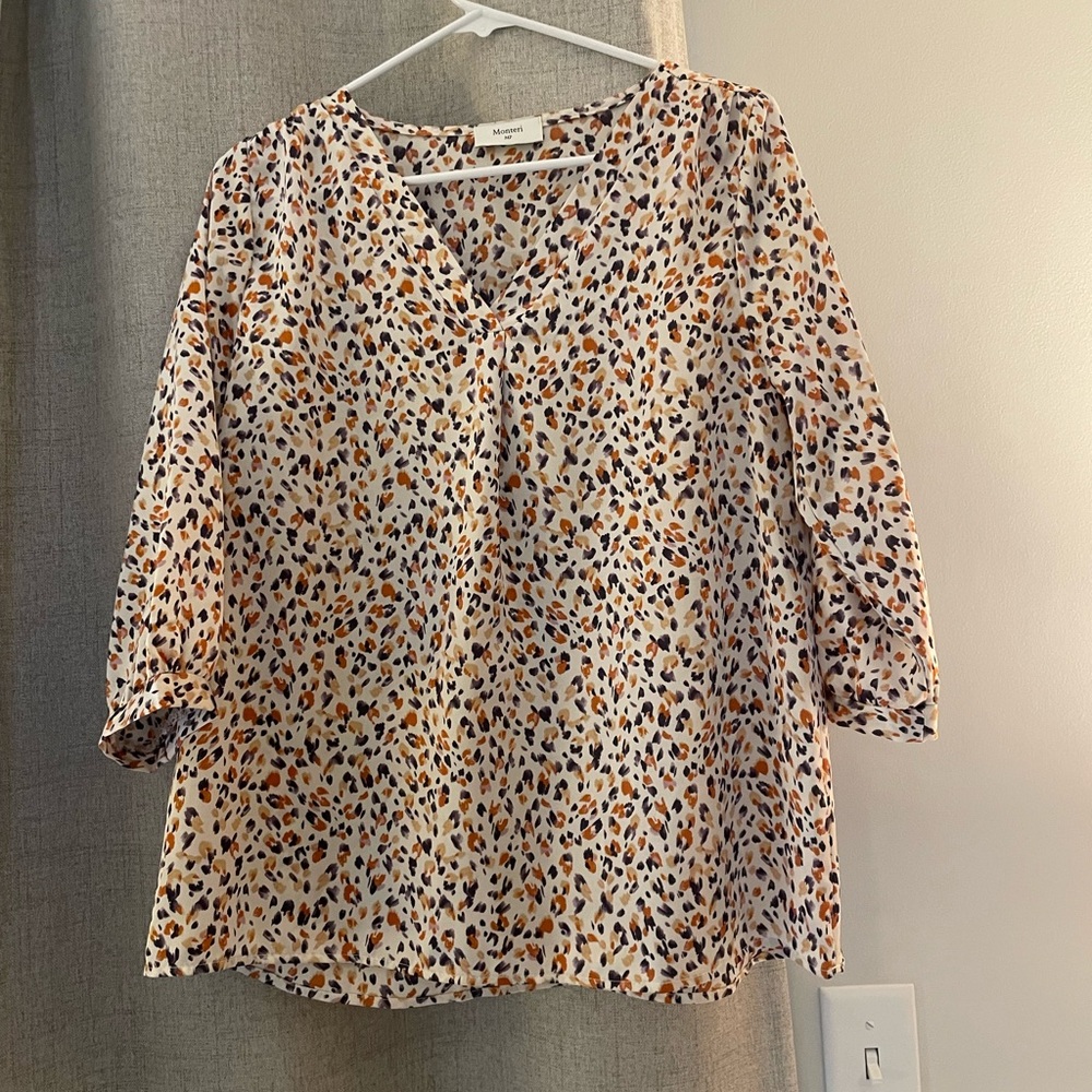 Leopard Print V-Neck Blouse